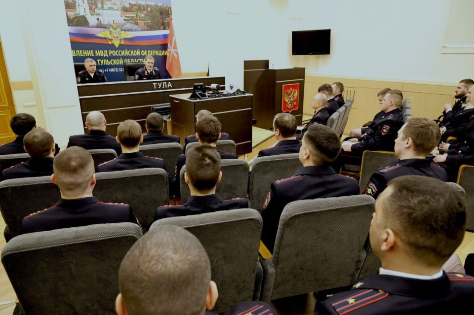 В УМВД России состоялось торжественное мероприятие, посвященное празднованию дню создания подразделений экономической безопасности и противодействия коррупции