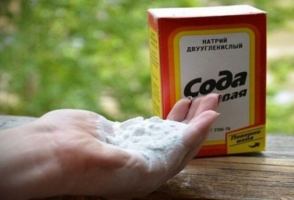 Секрет простоты: как сода в холодильнике спасает от неприятных запахов и наледи