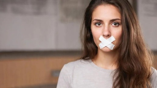 Ограничения для СМИ в России: Как это повлияет на журналистику