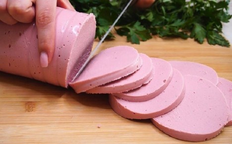 Домашняя куриная колбаса: вкус без лишнего жира и искусственных добавок