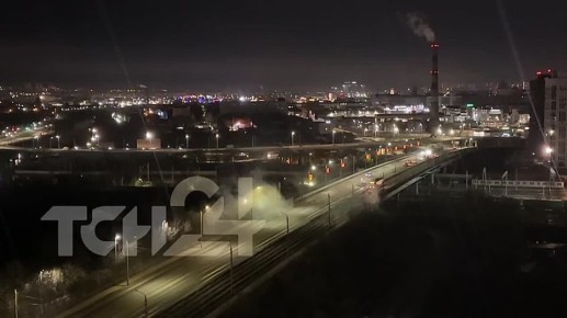 На Павшинском мосту частично отключилось уличное освещение