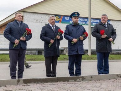 ���� ��������: 82-� ��������� �� ��� ��������� �������� 106-� ����������� �������� ��������-��������� �������