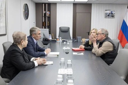 � �������� ������� ������ ������ ������ � ��� (16+) � 200-����� ��������