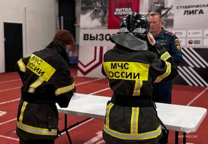 В Туле прошла захватывающая пожарно-спасательная эстафета! В Туле прошла захватывающая пожарно-спасательная эстафета!