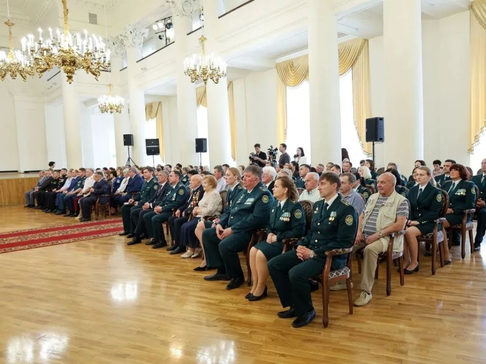 Илья Беспалов: Принял участие в торжественном мероприятии к 35-летию Тульской таможни Илья Беспалов: Принял участие в торжественном мероприятии к 35-летию Тульской таможни