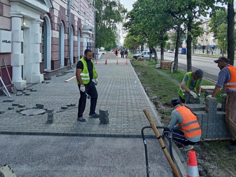 В Туле продолжается ремонт дорог по нацпроекту «Инфраструктура для жизни» В Туле продолжается ремонт дорог по нацпроекту «Инфраструктура для жизни»
