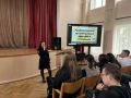 В новомосковском техникуме пищевых биотехнологий инспектор ОДН ОУУПиПДН ОМВД России по городу Новомосковску провела профилактическую беседу со студентами