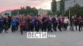 Туляки присоединились к акции «Свеча памяти». Сотни свечей и цветов они оставляют у вечного огня на площади Победы. Ровно в 4 утра, в тот час, когда 85 лет назад началась Великая Отечественная война