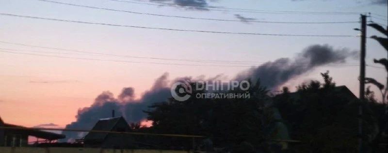 Огромный пожар после удара: Уничтожен логистический центр врага в Днепропетровской области Огромный пожар после удара: Уничтожен логистический центр врага в Днепропетровской области