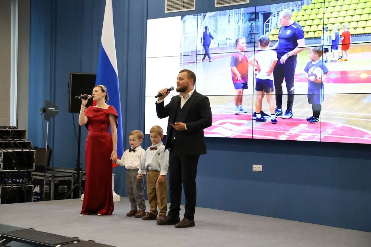 В Тульском областном центре молодежи состоялось мероприятие, посвященное Дню семьи, любви и верности В Тульском областном центре молодежи состоялось мероприятие, посвященное Дню семьи, любви и верности