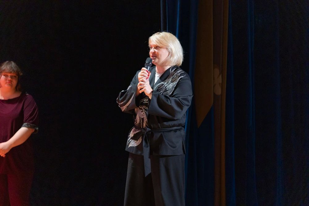 Анастасия Дементьева и Олеся Филина вручили дипломы выпускникам ТулГУ Анастасия Дементьева и Олеся Филина вручили дипломы выпускникам ТулГУ