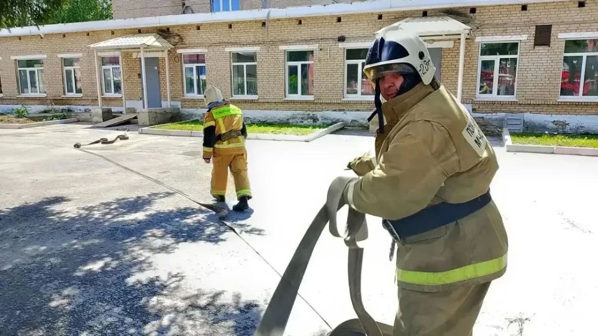 В детском саду поселка Славный прошло пожарно-тактическое учение В детском саду поселка Славный прошло пожарно-тактическое учение