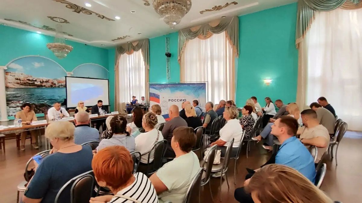 Илья Беспалов: Жителей Большой Тулы продолжают знакомить с планами по развитию территорий Илья Беспалов: Жителей Большой Тулы продолжают знакомить с планами по развитию территорий