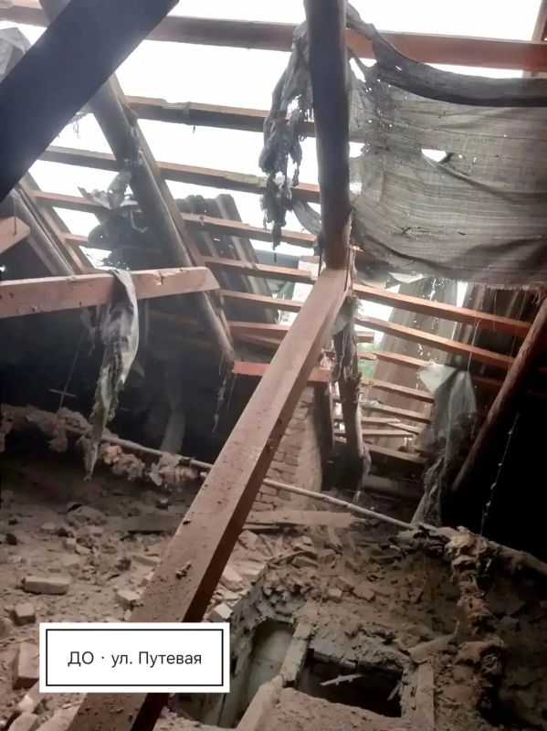 Губернатор показал, как восстанавливают жилые дома, поврежденные беспилотниками в Щёкино Губернатор показал, как восстанавливают жилые дома, поврежденные беспилотниками в Щёкино