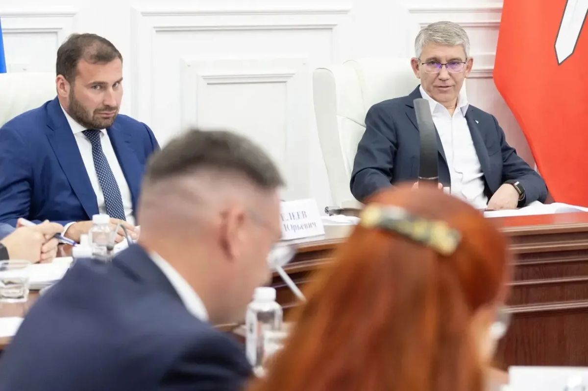 Дмитрий Миляев: Большая жатва начинается!. На еженедельном оперативном совещании с органами исполнительной власти обсудили готовность наших аграриев к важнейшему этапу сельскохозяйственного года Дмитрий Миляев: Большая жатва начинается!. На еженедельном оперативном совещании с органами исполнительной власти обсудили готовность наших аграриев к важнейшему этапу сельскохозяйственного года