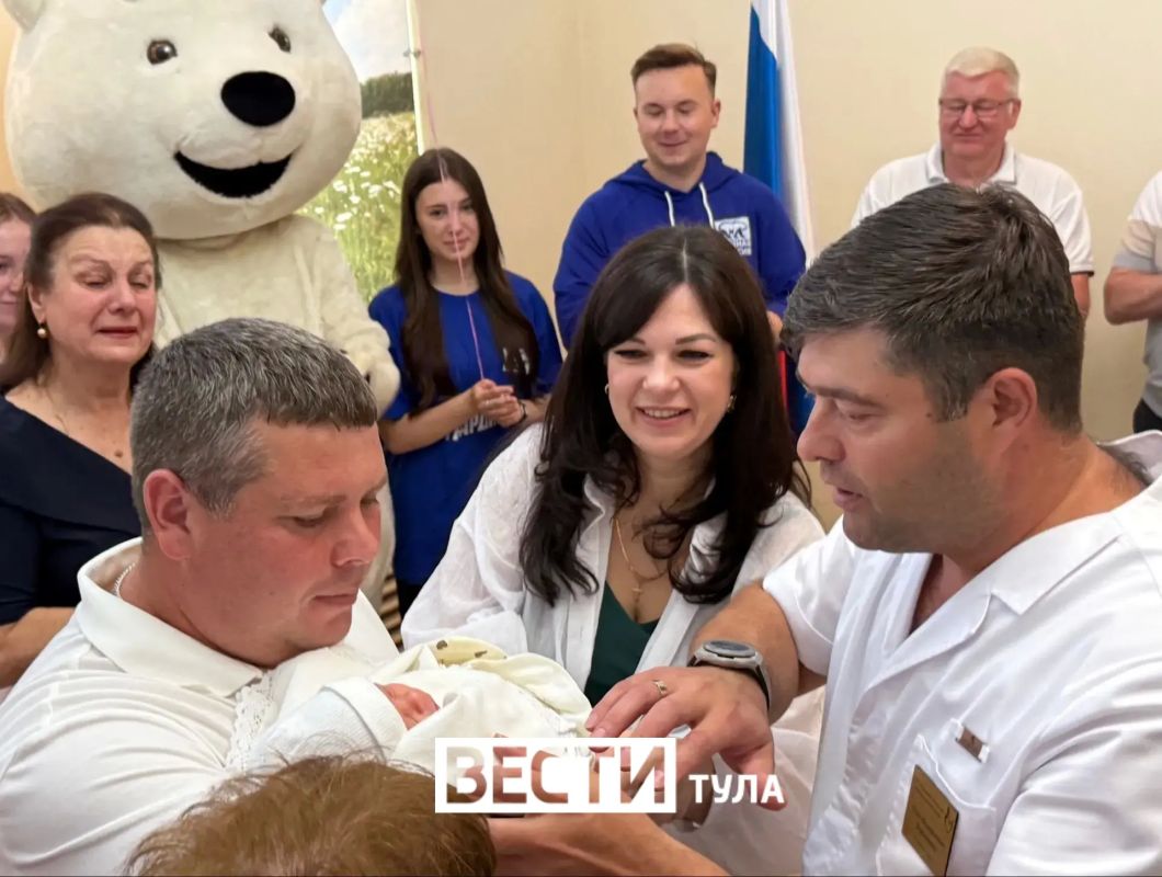 Варвара, Виктория и Вероника - три долгожданные девочки в семье Ирины и Андрея Борисовых Варвара, Виктория и Вероника - три долгожданные девочки в семье Ирины и Андрея Борисовых