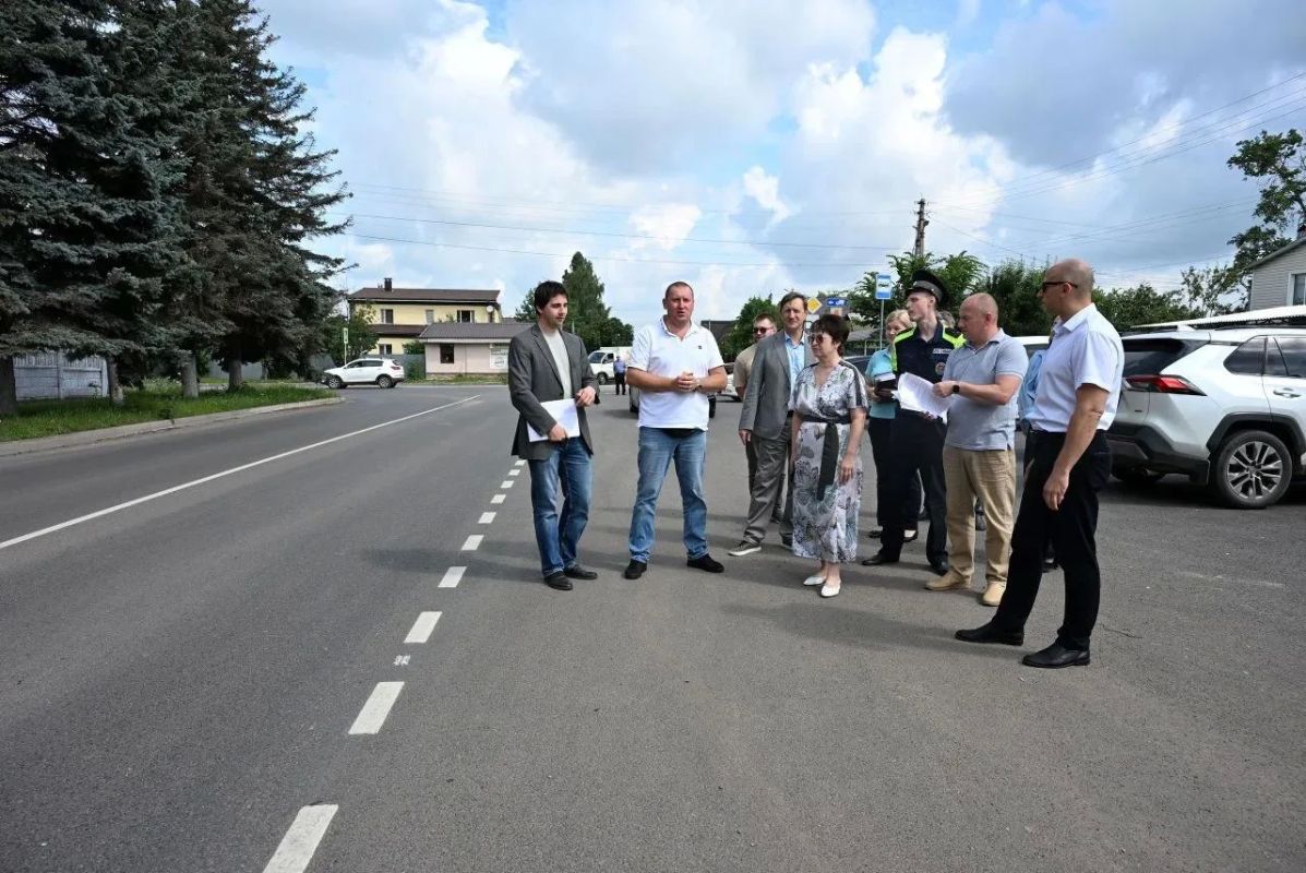 Дмитрий Миляев: #ВфокусеНАЦПРОЕКТЫ. В городе Щёкино состоялась приёмка дороги на улице Революции По национальному проекту «Инфраструктура для жизни» в городе Щекино завершен ремонт участка дороги на улице Революции... Дмитрий Миляев: #ВфокусеНАЦПРОЕКТЫ. В городе Щёкино состоялась приёмка дороги на улице Революции По национальному проекту «Инфраструктура для жизни» в городе Щекино завершен ремонт участка дороги на улице Революции...