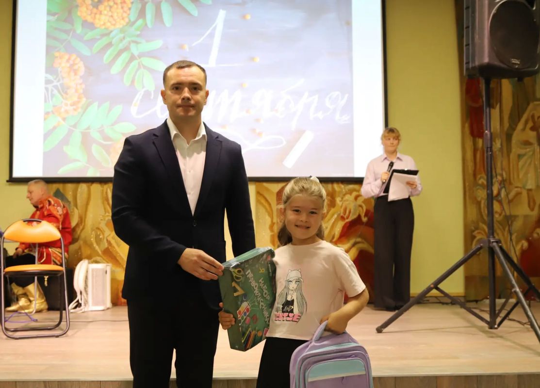 В Туле прошла акция «Собери ребенка в школу» В Туле прошла акция «Собери ребенка в школу»