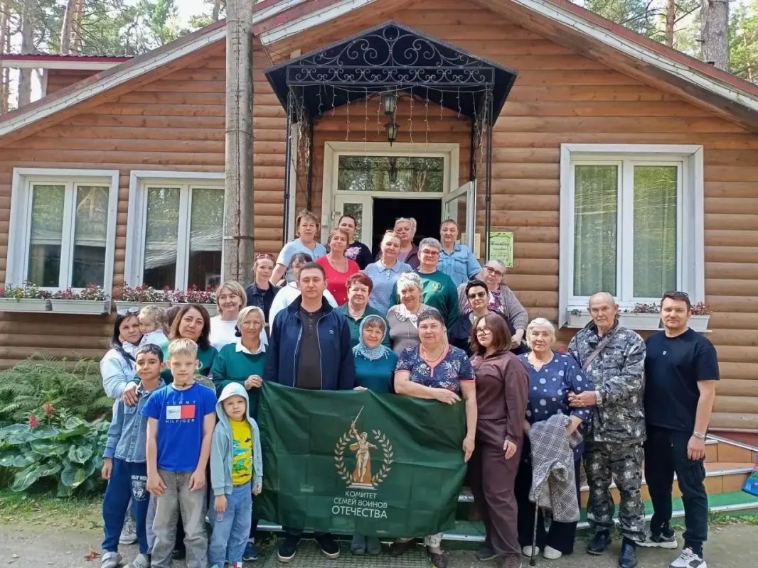 Дмитрий Миляев: В Тульской области продолжается проект «Тур выходного дня с психологом» Дмитрий Миляев: В Тульской области продолжается проект «Тур выходного дня с психологом»