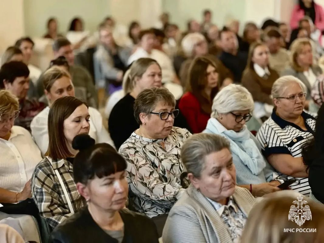 Безопасность детей — общая задача: в Туле состоялось общегородское родительское собрание Безопасность детей — общая задача: в Туле состоялось общегородское родительское собрание