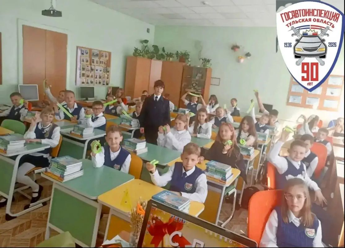 Сотрудники Госавтоинспекции напомнили о дорожной безопасности в первый день нового учебного года Сотрудники Госавтоинспекции напомнили о дорожной безопасности в первый день нового учебного года