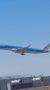 Первый самолет Airbus A350-941 авиакомпании KLM с регистрационным номером F-WZNM поднялся в воздух из аэропорта Тулузы во Франции и совершил свой первый полет, что является важным шагом в процессе обновления парка...