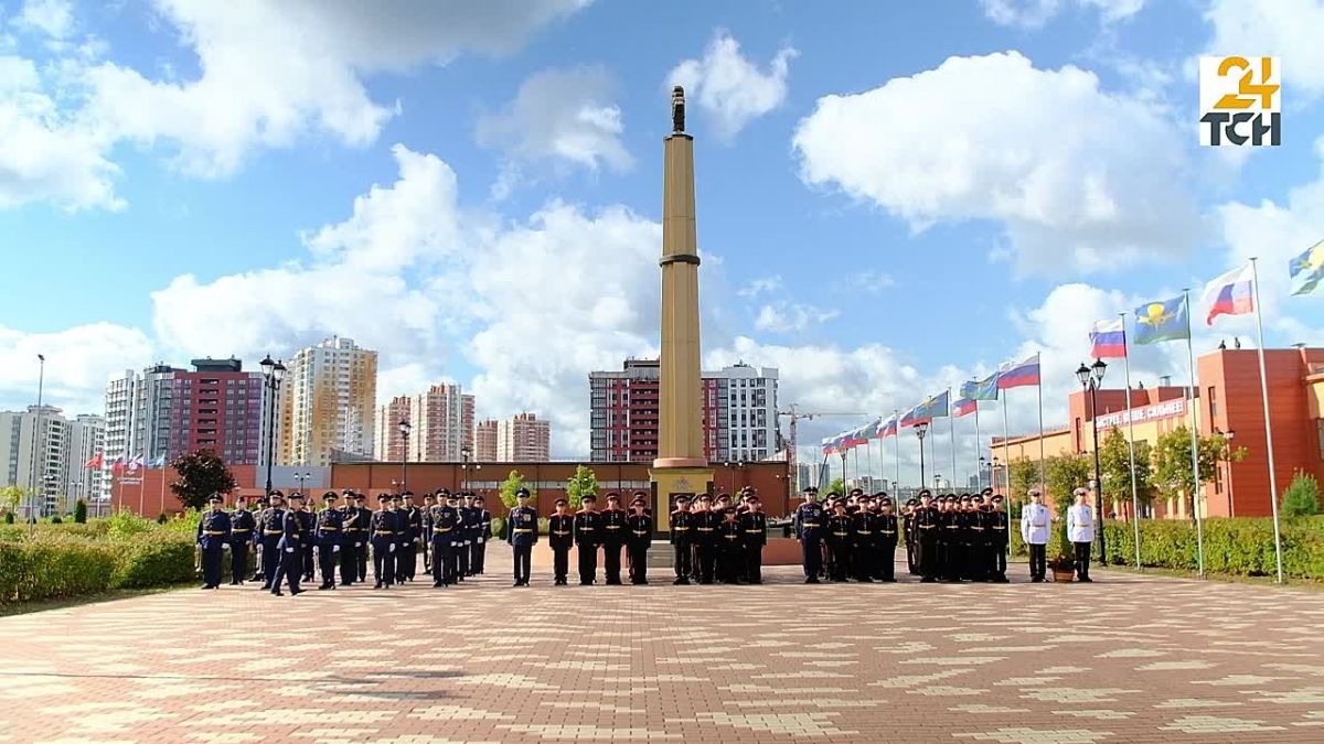Тульское суворовское училище отмечает 10-летие со дня возрождения