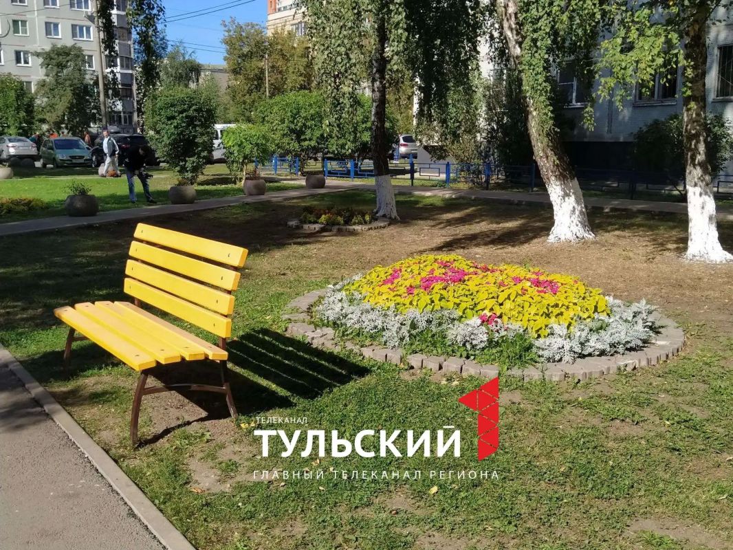 Двор на улице Лейтейзена в Туле признали самым опрятным Двор на улице Лейтейзена в Туле признали самым опрятным