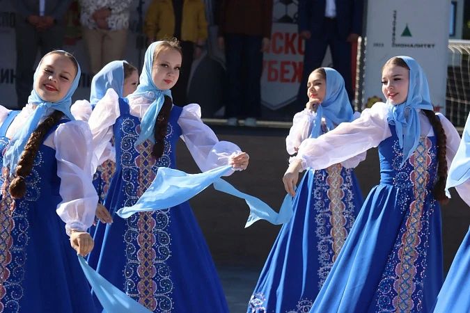 В Донском стартовал межрегиональный футбольный турнир «Донской рубеж» В Донском стартовал межрегиональный футбольный турнир «Донской рубеж»