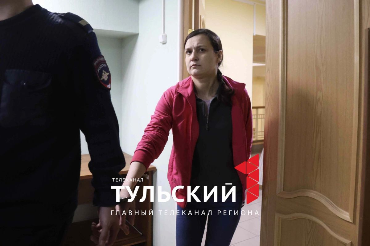 В Туле соседка подсудимых дала показания по делу об истязании ребёнка В Туле соседка подсудимых дала показания по делу об истязании ребёнка