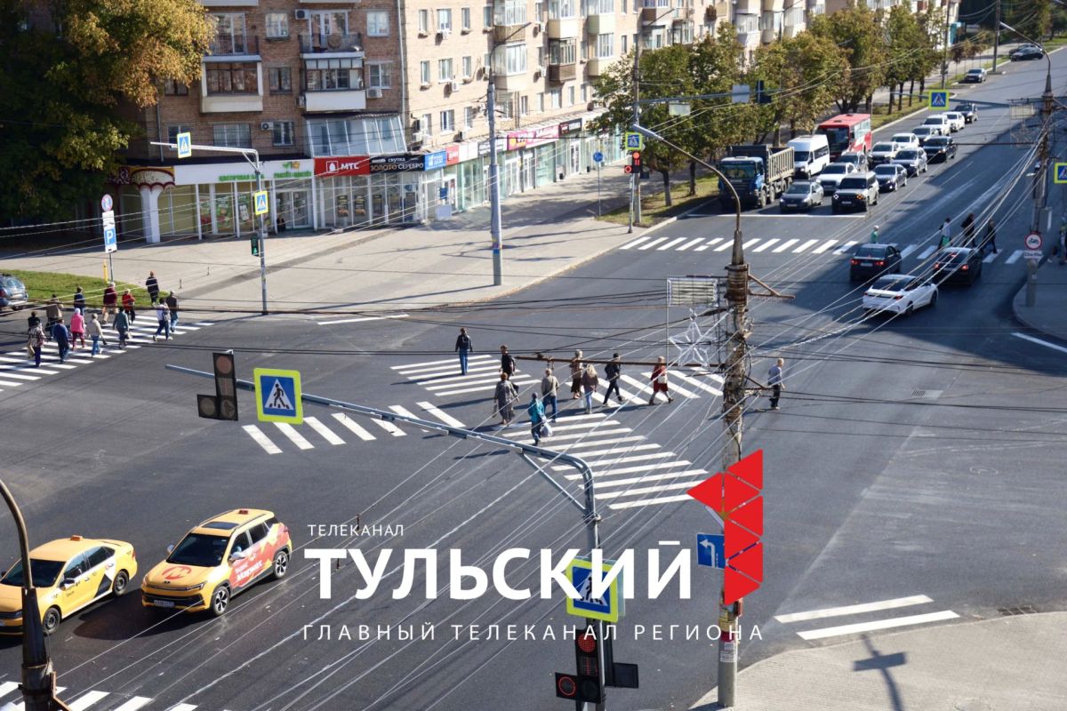 В Туле появился первый диагональный пешеходный переход В Туле появился первый диагональный пешеходный переход