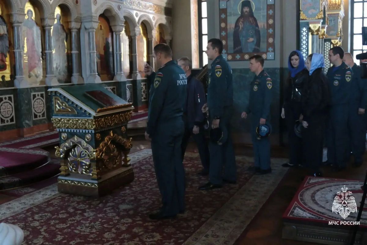 Спасатели Тульской области приняли участие в молебнах в честь иконы «Неопалимая Купина» Спасатели Тульской области приняли участие в молебнах в честь иконы «Неопалимая Купина»
