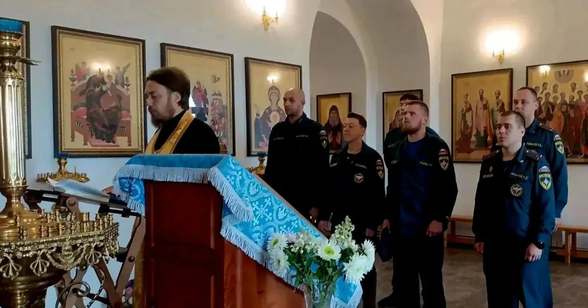 По всей Тульской области спасатели приняли участие в благодарственных молебнах в честь иконы Божией Матери «Неопалимая Купина» По всей Тульской области спасатели приняли участие в благодарственных молебнах в честь иконы Божией Матери «Неопалимая Купина»