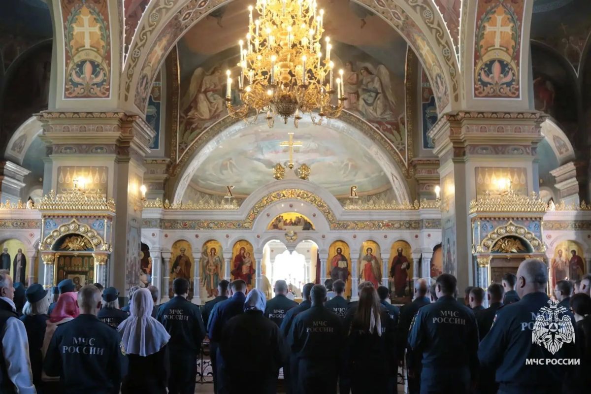 Спасатели Тульской области приняли участие в молебнах в честь иконы «Неопалимая Купина» Спасатели Тульской области приняли участие в молебнах в честь иконы «Неопалимая Купина»