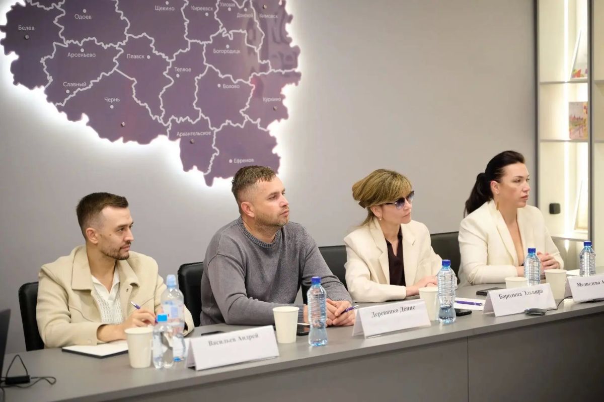 Дмитрий Миляев: Ямальские предприниматели прошли стажировку в Тульской области при поддержке Центра «Мой бизнес» Дмитрий Миляев: Ямальские предприниматели прошли стажировку в Тульской области при поддержке Центра «Мой бизнес»