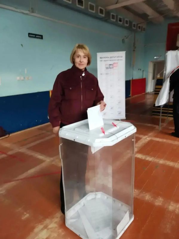 В Тульской области продолжается голосование на выборах депутатов Государственной Думы девятого созыва и на довыборах в ряде муниципалитетов Тульской области В Тульской области продолжается голосование на выборах депутатов Государственной Думы девятого созыва и на довыборах в ряде муниципалитетов Тульской области