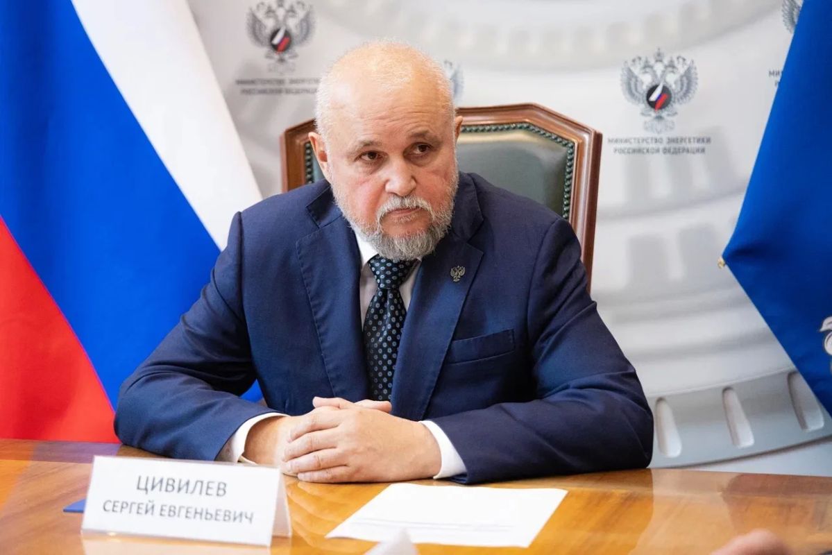 Сергей Цивилев и Дмитрий Миляев обсудили подготовку Тульской области к осенне-зимнему периоду Сергей Цивилев и Дмитрий Миляев обсудили подготовку Тульской области к осенне-зимнему периоду