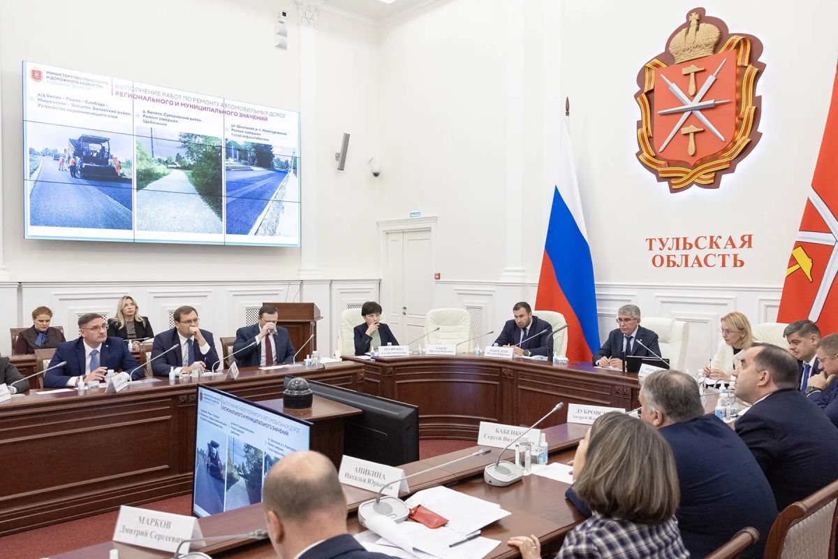 В Тульской области дороги отремонтированы почти на 70% от годового плана В Тульской области дороги отремонтированы почти на 70% от годового плана