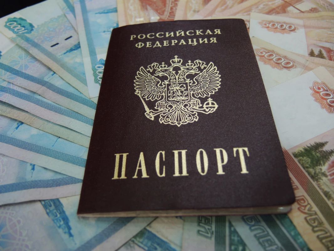 Фальшивые паспорта печатали в подпольных лабораториях ради гражданства РФ