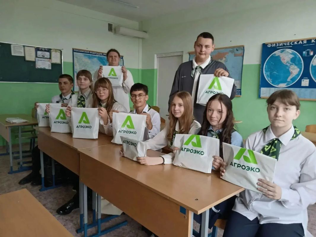 Дмитрий Миляев: Агроклассов в школах Тульской области стало почти вдвое больше! Дмитрий Миляев: Агроклассов в школах Тульской области стало почти вдвое больше!