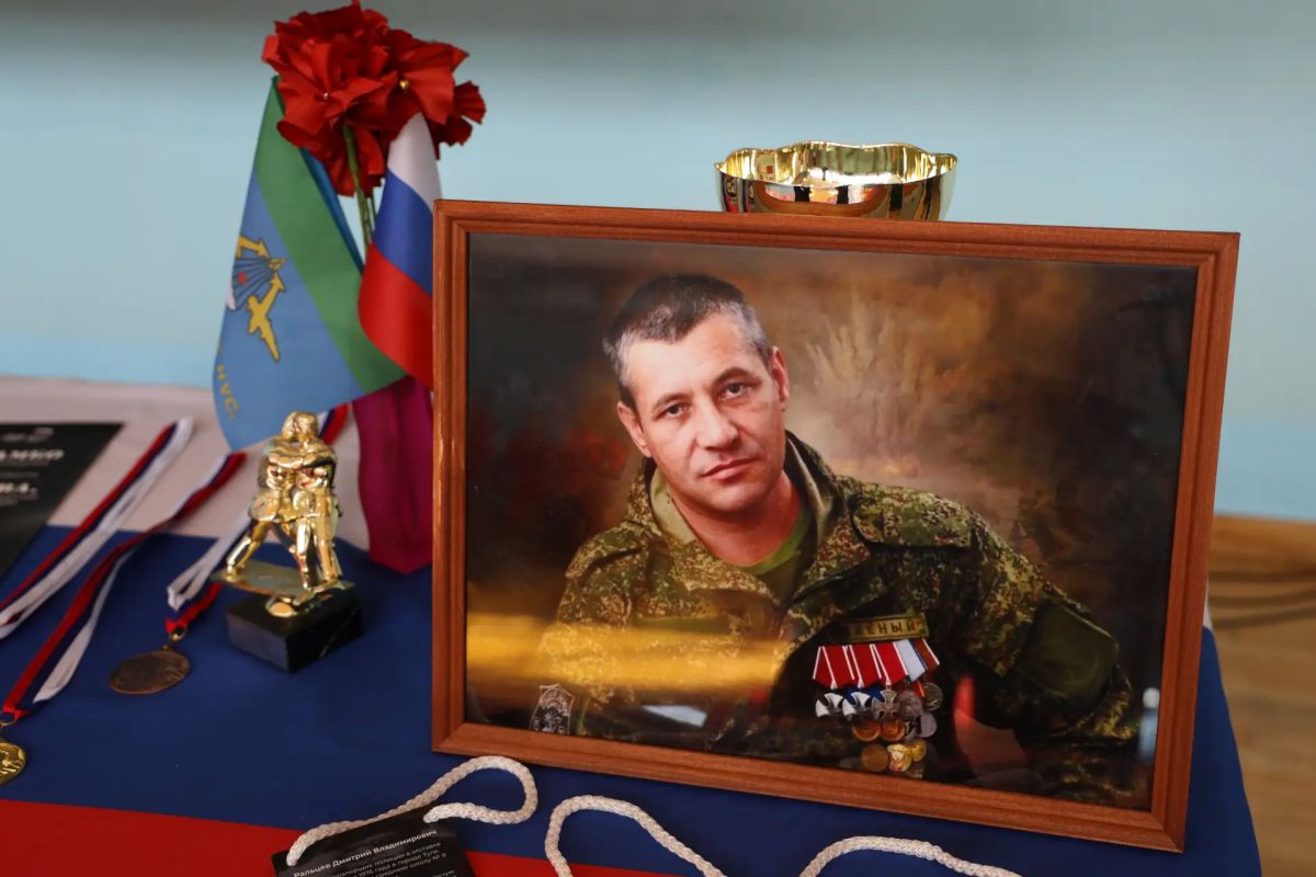 Алексей Эрк принял участие в открытии турнира по самбо памяти Дмитрия Ральцева Алексей Эрк принял участие в открытии турнира по самбо памяти Дмитрия Ральцева
