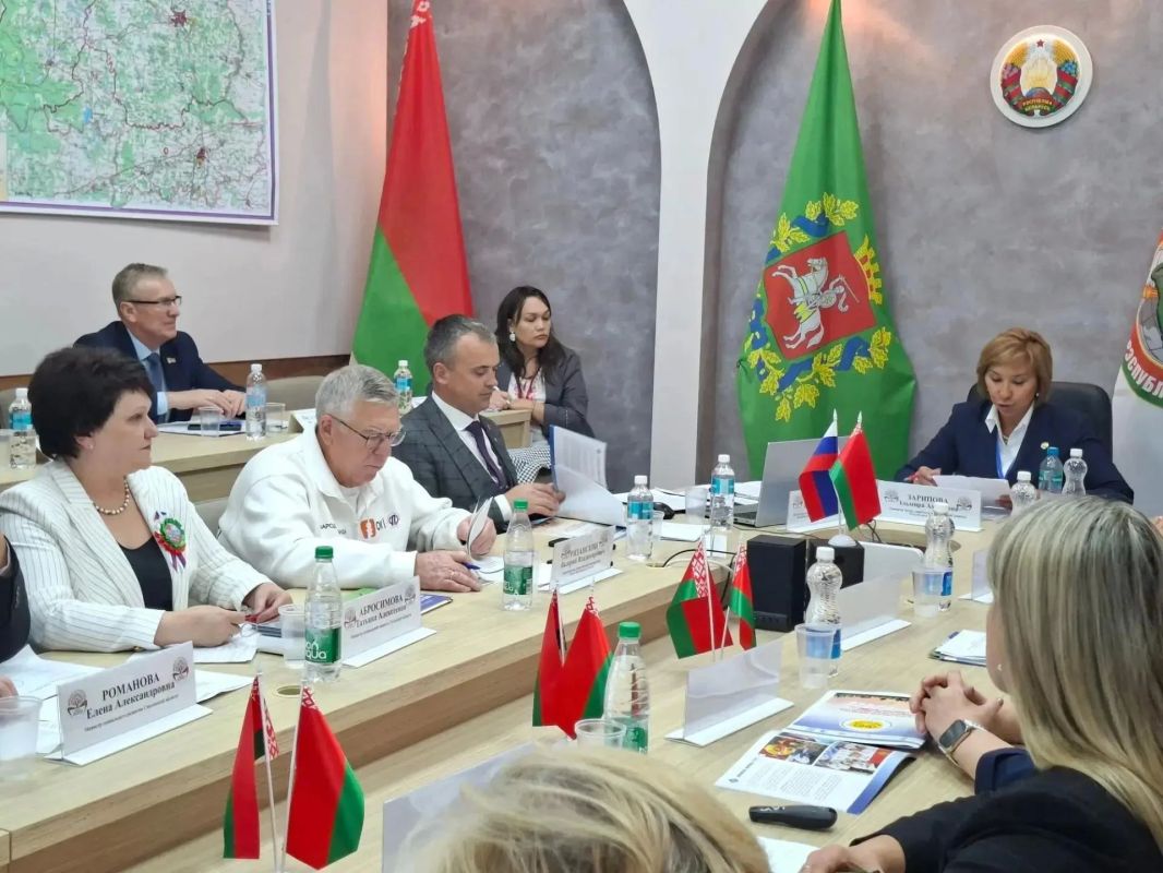 Старость в радость: туляки поделились опытом активного долголетия в Витебске Старость в радость: туляки поделились опытом активного долголетия в Витебске