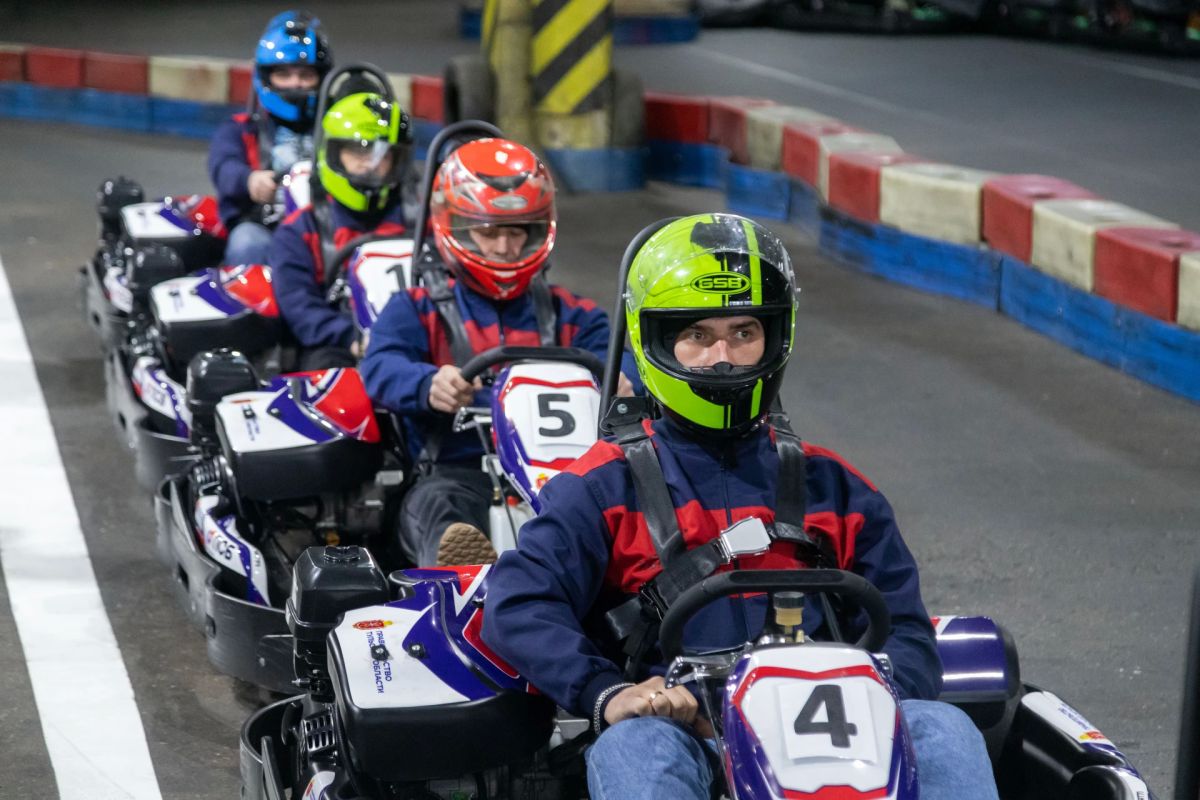 Скорость, азарт, реабилитация: ветераны СВО осваивают паракартинг Скорость, азарт, реабилитация: ветераны СВО осваивают паракартинг