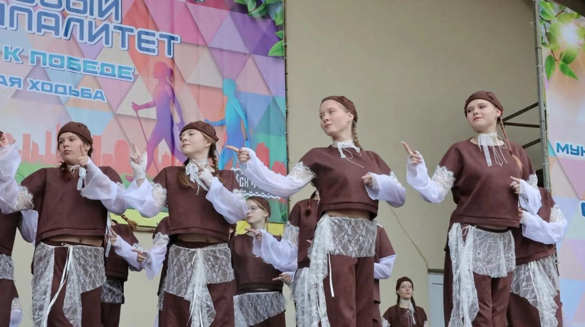 Путь к здоровью: в Туле прошел фестиваль по северной ходьбе «Кубок муниципалитетов» Путь к здоровью: в Туле прошел фестиваль по северной ходьбе «Кубок муниципалитетов»