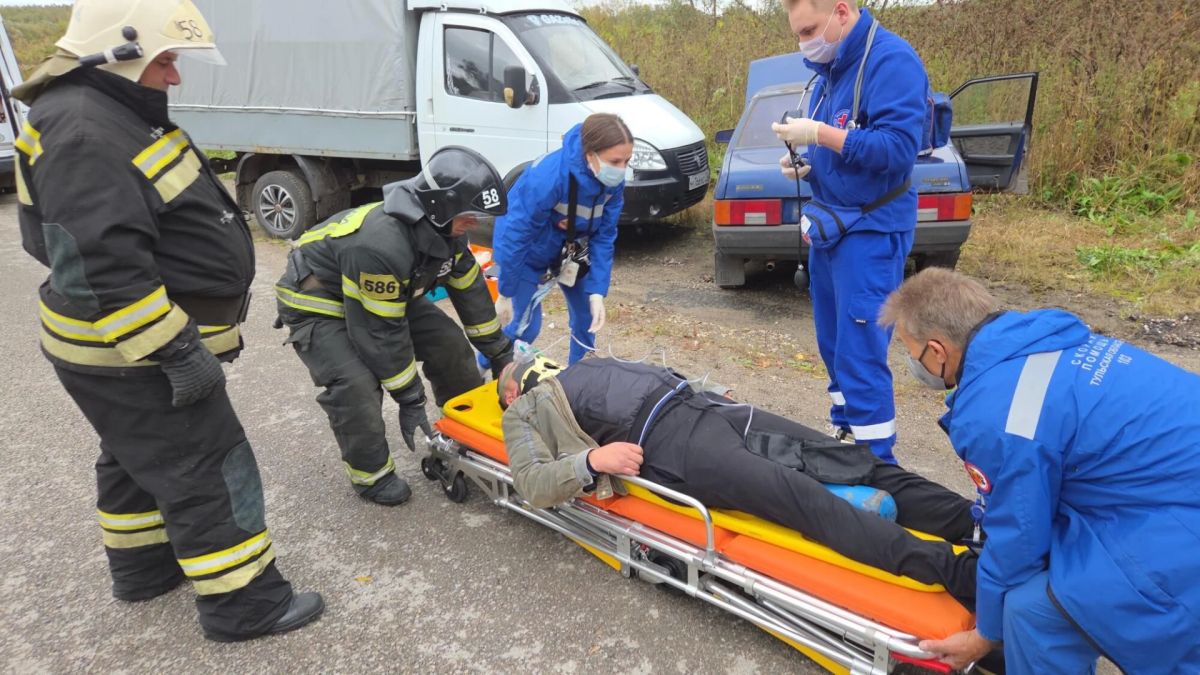 В Одоеве прошли межведомственные учения по ликвидации последствий ДТП В Одоеве прошли межведомственные учения по ликвидации последствий ДТП