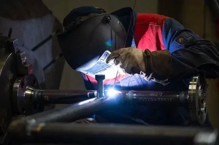 Дмитрий Миляев: С Днём машиностроителя!. Уважаемые работники и ветераны машиностроительной отрасли! Дмитрий Миляев: С Днём машиностроителя!. Уважаемые работники и ветераны машиностроительной отрасли!