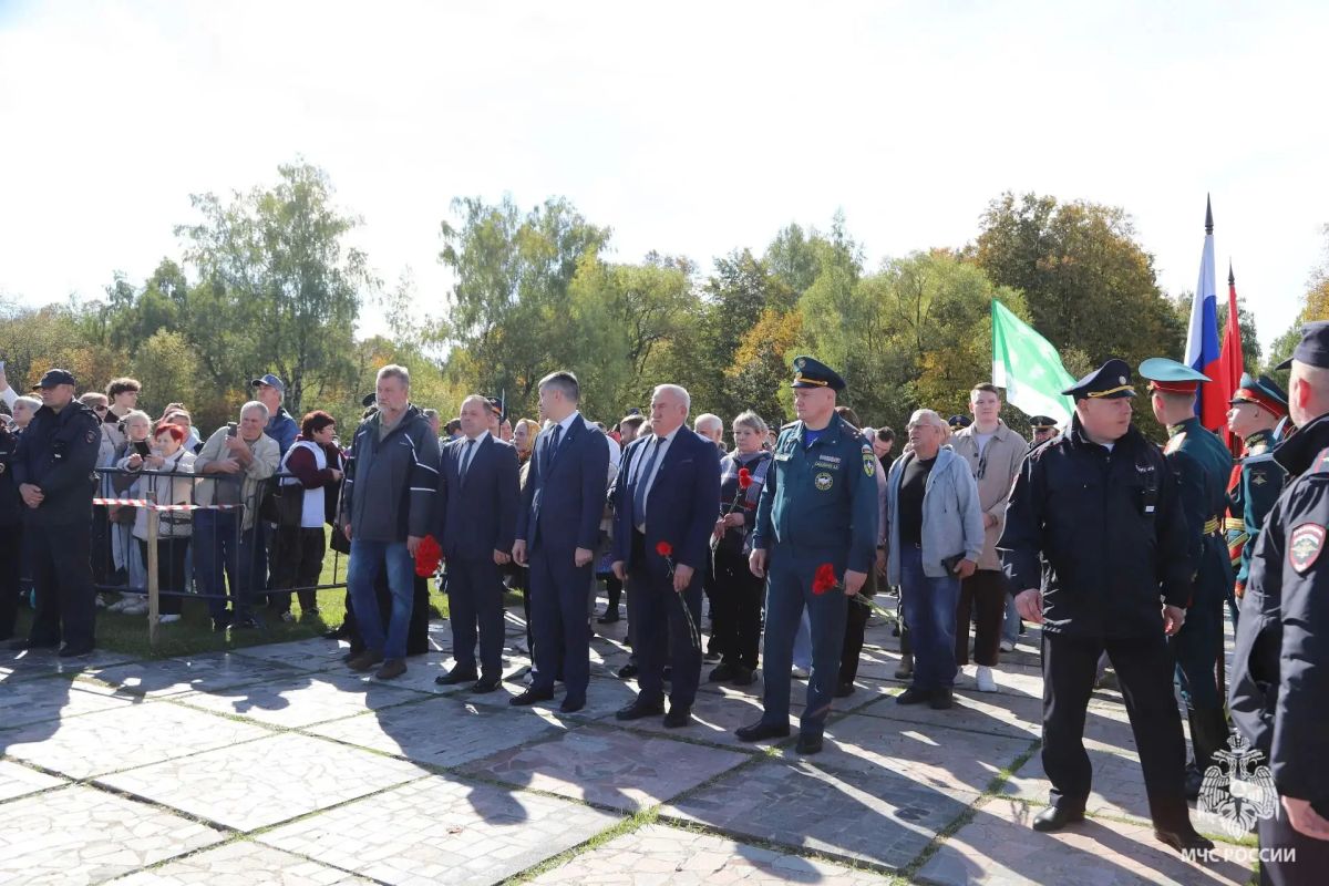 Спасатели обеспечили безопасность мероприятий на Куликовом поле Спасатели обеспечили безопасность мероприятий на Куликовом поле