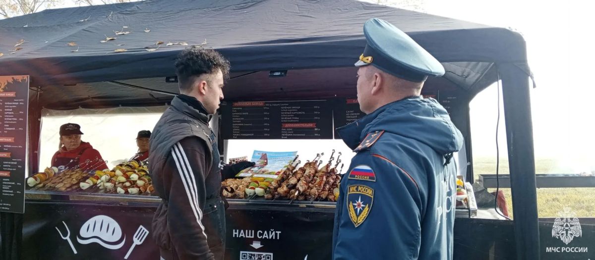 Спасатели обеспечили безопасность мероприятий на Куликовом поле Спасатели обеспечили безопасность мероприятий на Куликовом поле