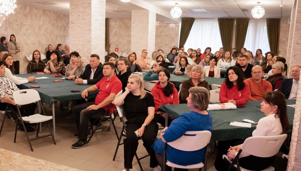 В Туле сотрудники полиции приняли участие стратегическом совещании-интенсиве по профилактике правонарушений среди несовершеннолетних В Туле сотрудники полиции приняли участие стратегическом совещании-интенсиве по профилактике правонарушений среди несовершеннолетних