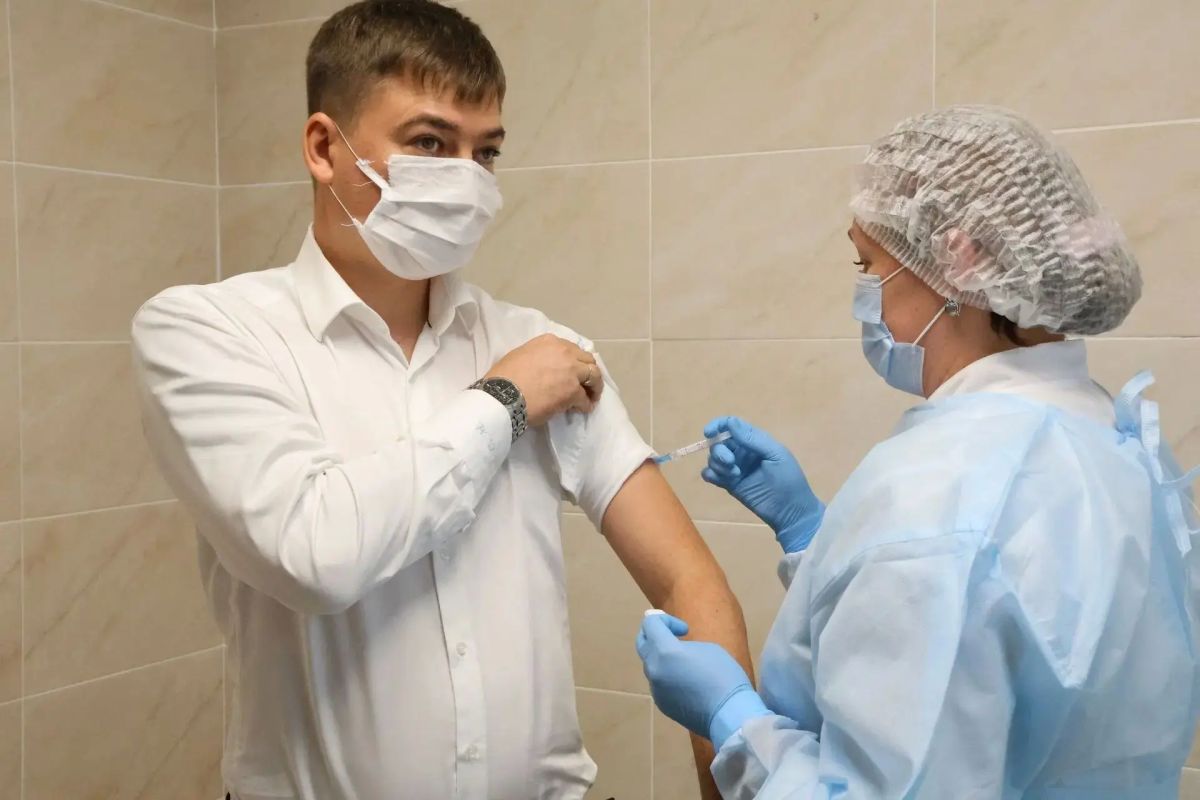 Почти 30 000 туляков уже сделали прививку от гриппа Почти 30 000 туляков уже сделали прививку от гриппа
